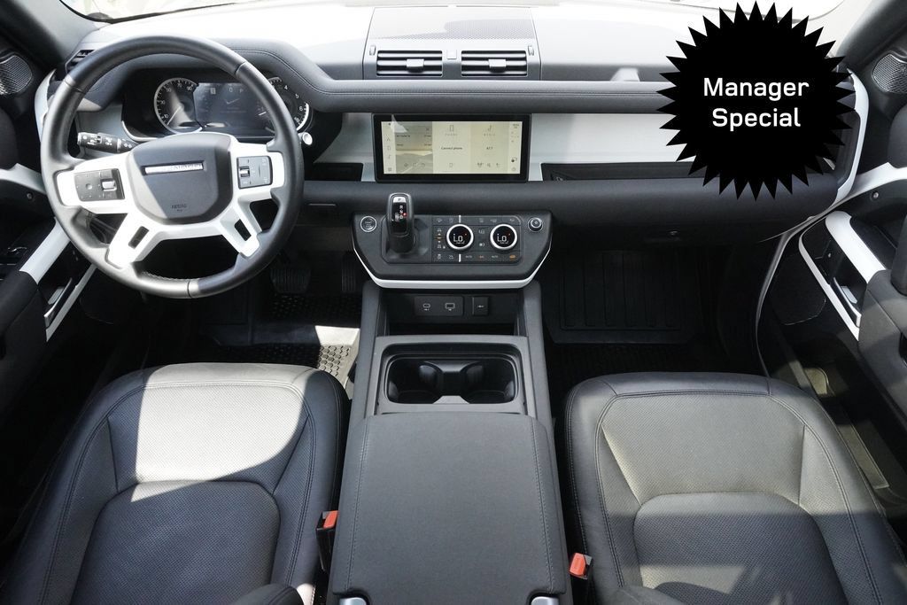 Used 2023 Land Rover Defender 110 S AWD/4WD image 9