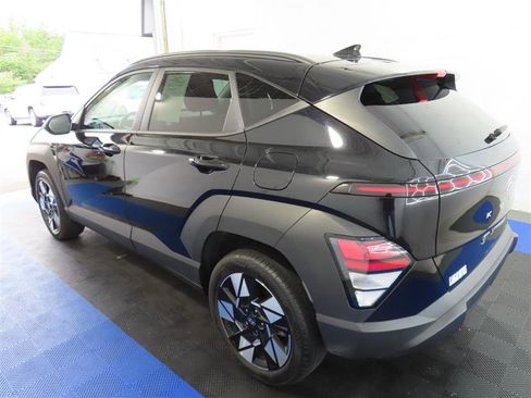 Used 2024 Hyundai Kona SEL w/ Convenience Package AWD/4WD image 10