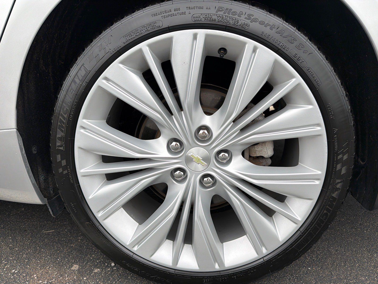 Used 2018 Chevrolet Impala Premier w/ Premier Confidence Package FWD image 12