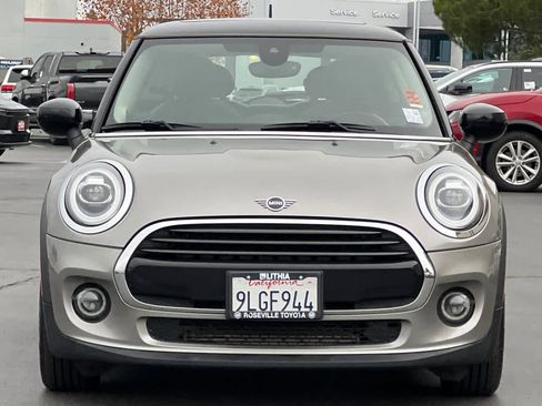 Used 2020 MINI Cooper 2-Door Hardtop image 10