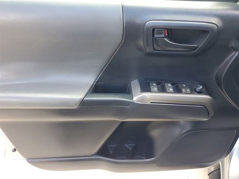 Used 2023 Toyota Tacoma SR5 w/ Technology Package image 16