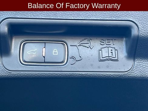 Used 2024 Ford Explorer XLT w/ Equipment Group 202A image 27