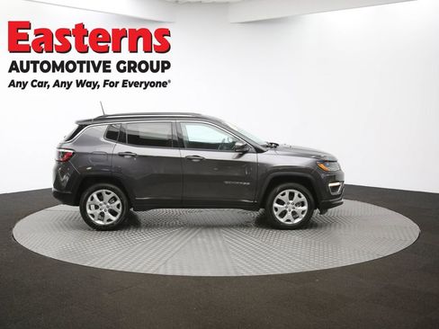Used 2021 Jeep Compass Limited image 43