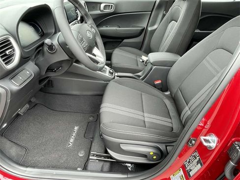 New 2026 Hyundai Venue SEL image 13