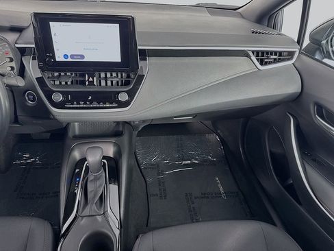 Used 2025 Toyota Corolla SE FWD image 24