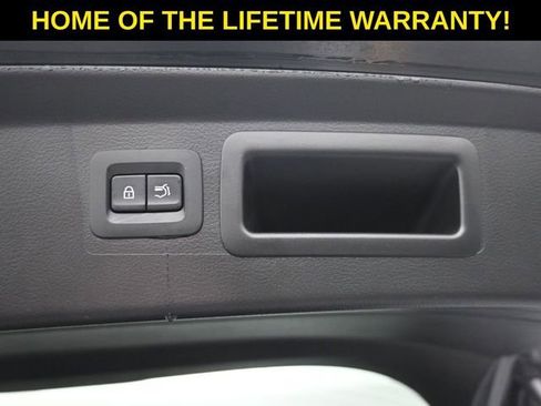 Used 2024 MAZDA CX-50 AWD 2.5 S w/ Cargo Package image 39