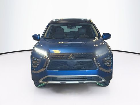 Used 2025 Mitsubishi Eclipse Cross SE AWD/4WD image 2