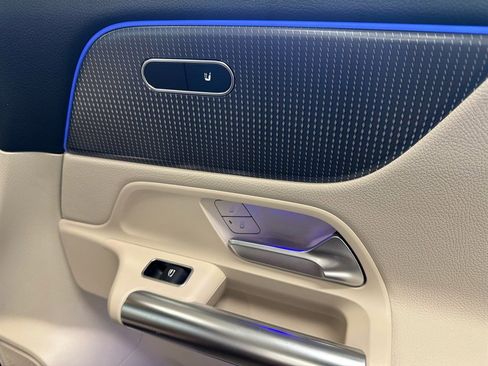 Used 2022 Mercedes-Benz GLA 250 4MATIC image 24