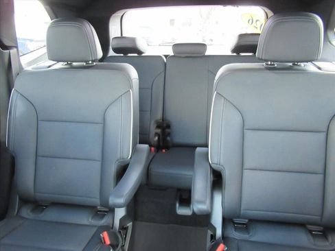 Used 2026 Buick Enclave Preferred FWD image 18