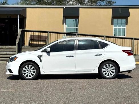 Used 2017 Nissan Sentra SV image 8