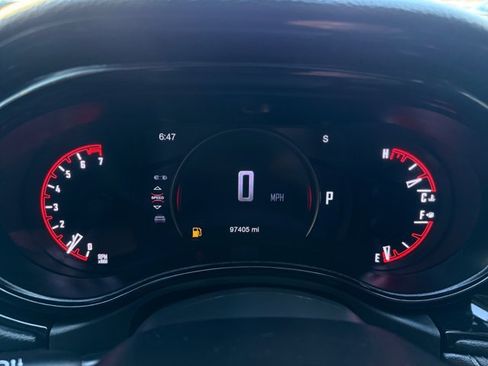 Used 2022 Dodge Durango SXT AWD/4WD image 16