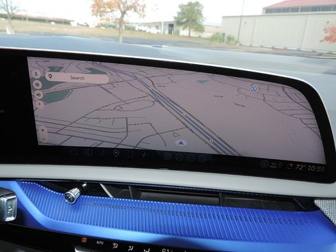 New 2026 Cadillac Optiq Luxury 2 image 18