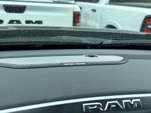 New 2026 RAM 1500 Laramie AWD/4WD image 14