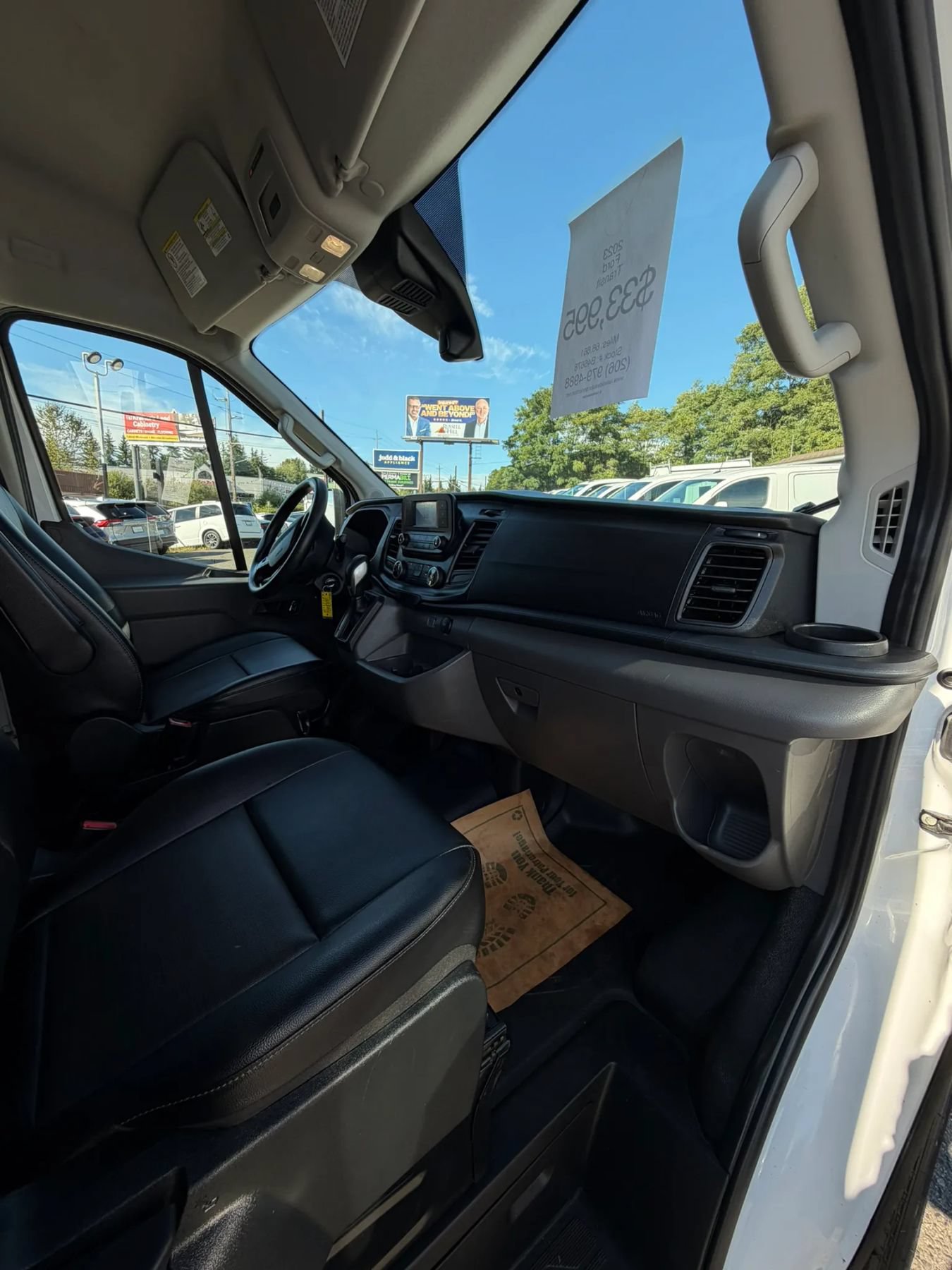 Used 2023 Ford Transit 250 Medium Roof RWD image 26