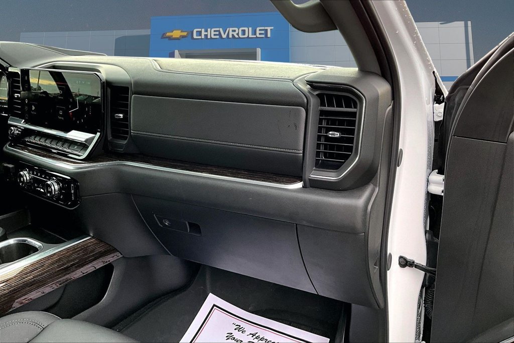 Used 2026 GMC Sierra 1500 Elevation w/ Elevation Premium Package AWD/4WD image 30