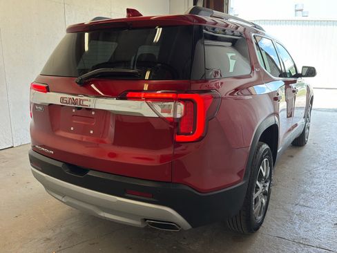 Used 2023 GMC Acadia SLT FWD image 5
