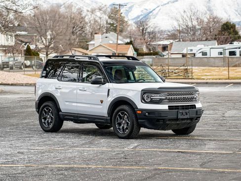 Used 2021 Ford Bronco Sport Badlands w/ Badlands Package image 3
