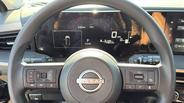 Certified 2025 Nissan Kicks SV AWD/4WD image 11