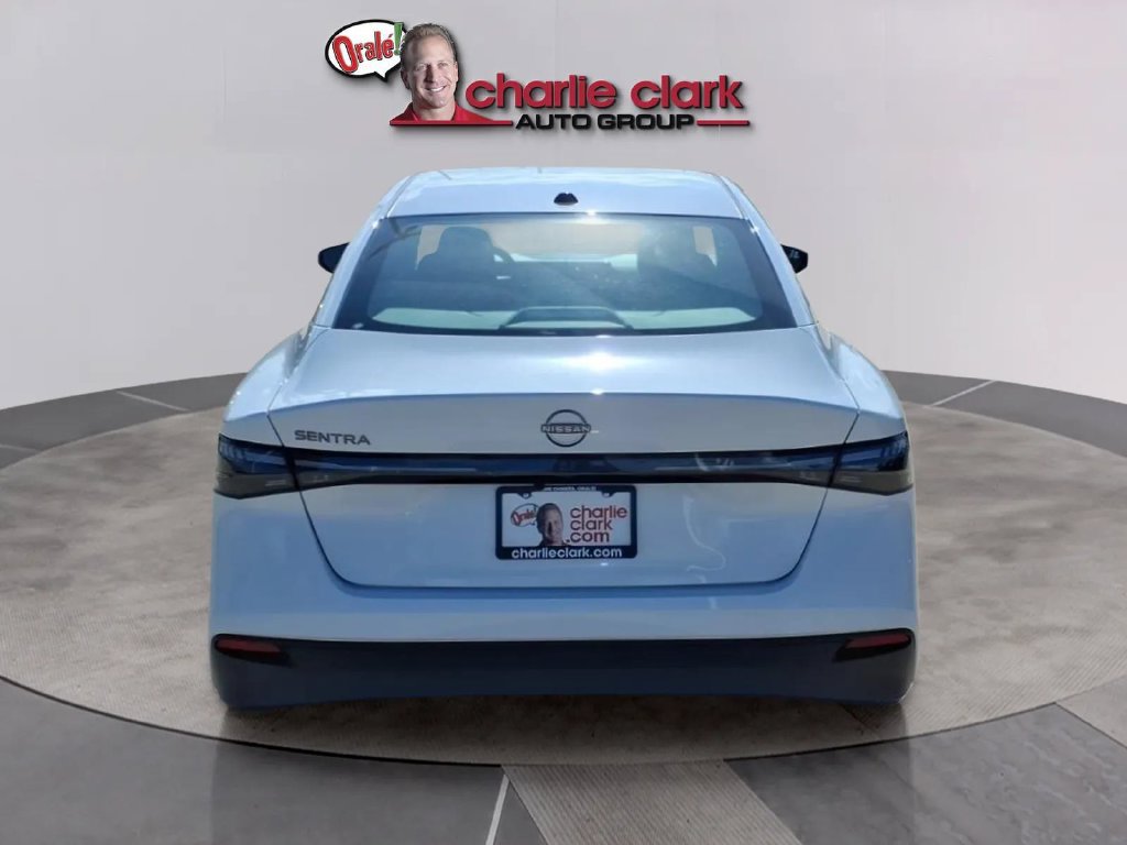 New 2027 Nissan Sentra SV w/ Floor Mat Package FWD image 4