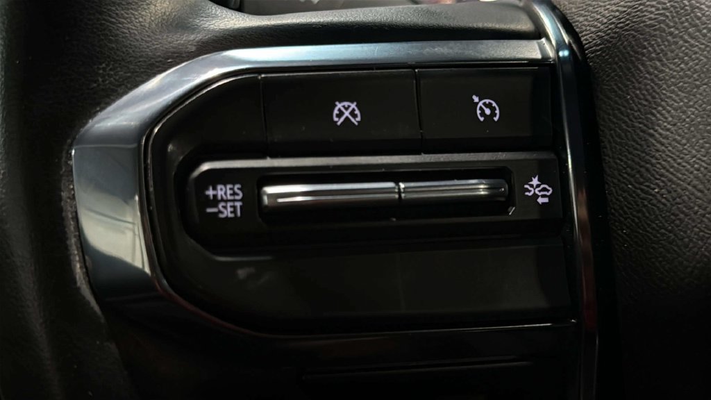 Used 2024 GMC Canyon AT4 w/ AT4 Premium Package AWD/4WD image 24