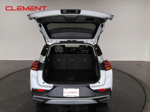 Used 2025 Buick Encore GX Preferred image 9