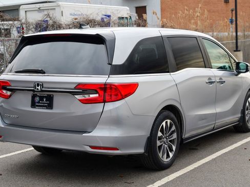 Used 2023 Honda Odyssey EX-L image 7