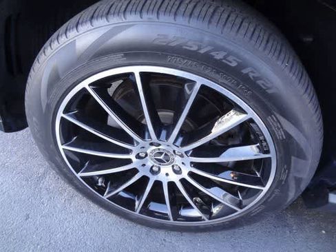 Used 2023 Mercedes-Benz GLE 450 4MATIC image 12