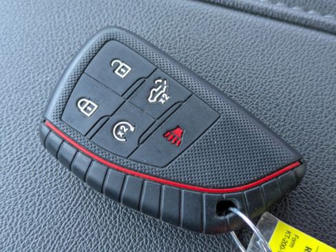 Used 2024 Chevrolet Silverado 1500 LT Trail Boss w/ Convenience Package II image 23