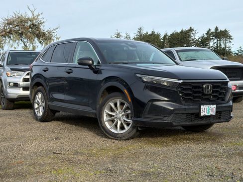 Used 2023 Honda CR-V EX image 2