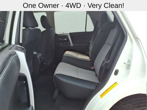 Used 2020 Toyota 4Runner SR5 AWD/4WD image 22