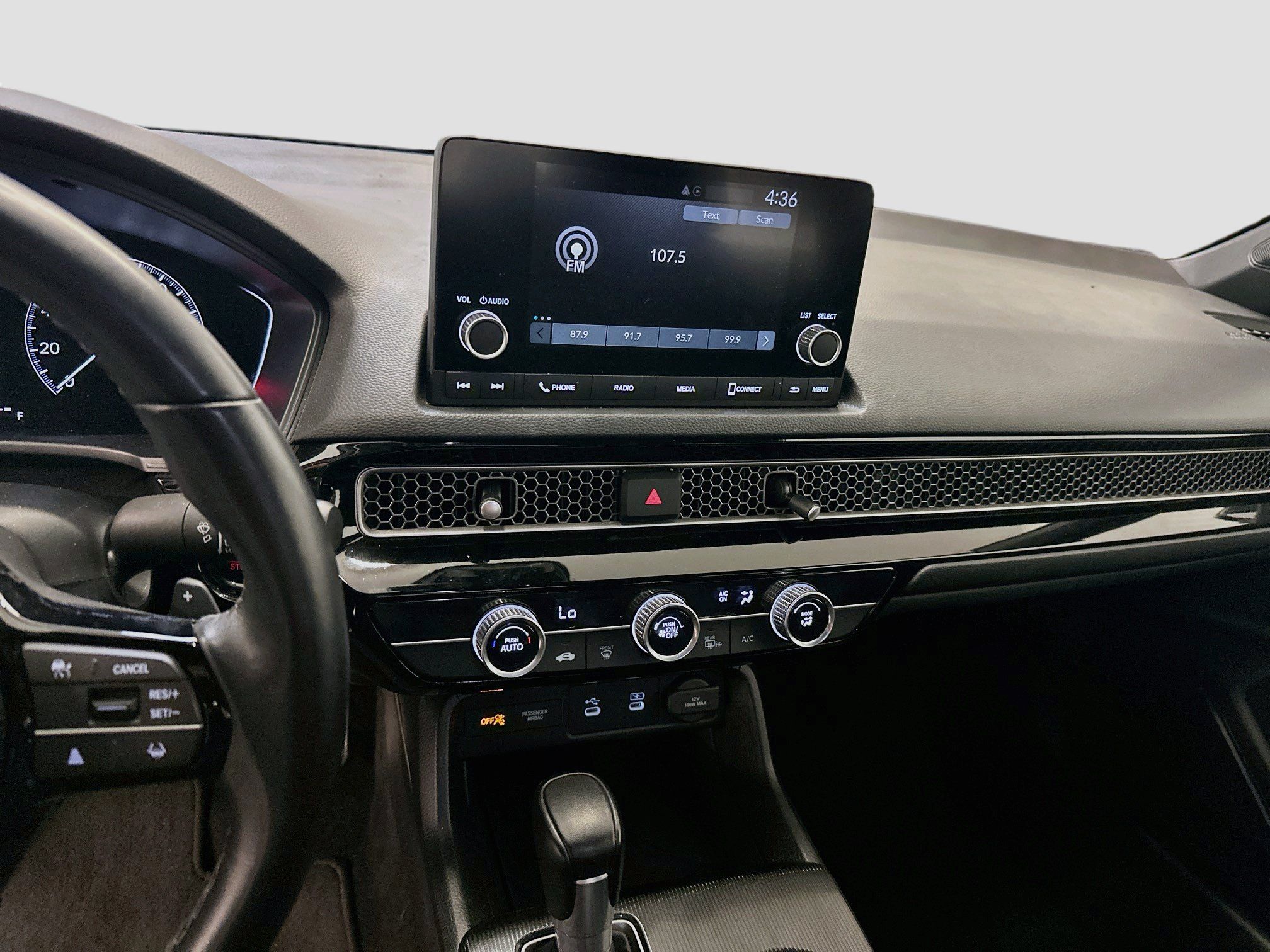 Used 2025 Honda Civic Sport image 25