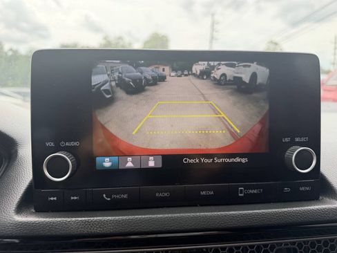 Used 2024 Honda Civic Sport image 16