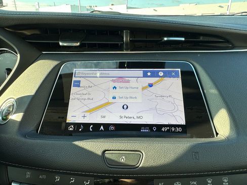 Used 2019 Cadillac XT4 Premium Luxury w/ Enhanced Visibility Package image 28