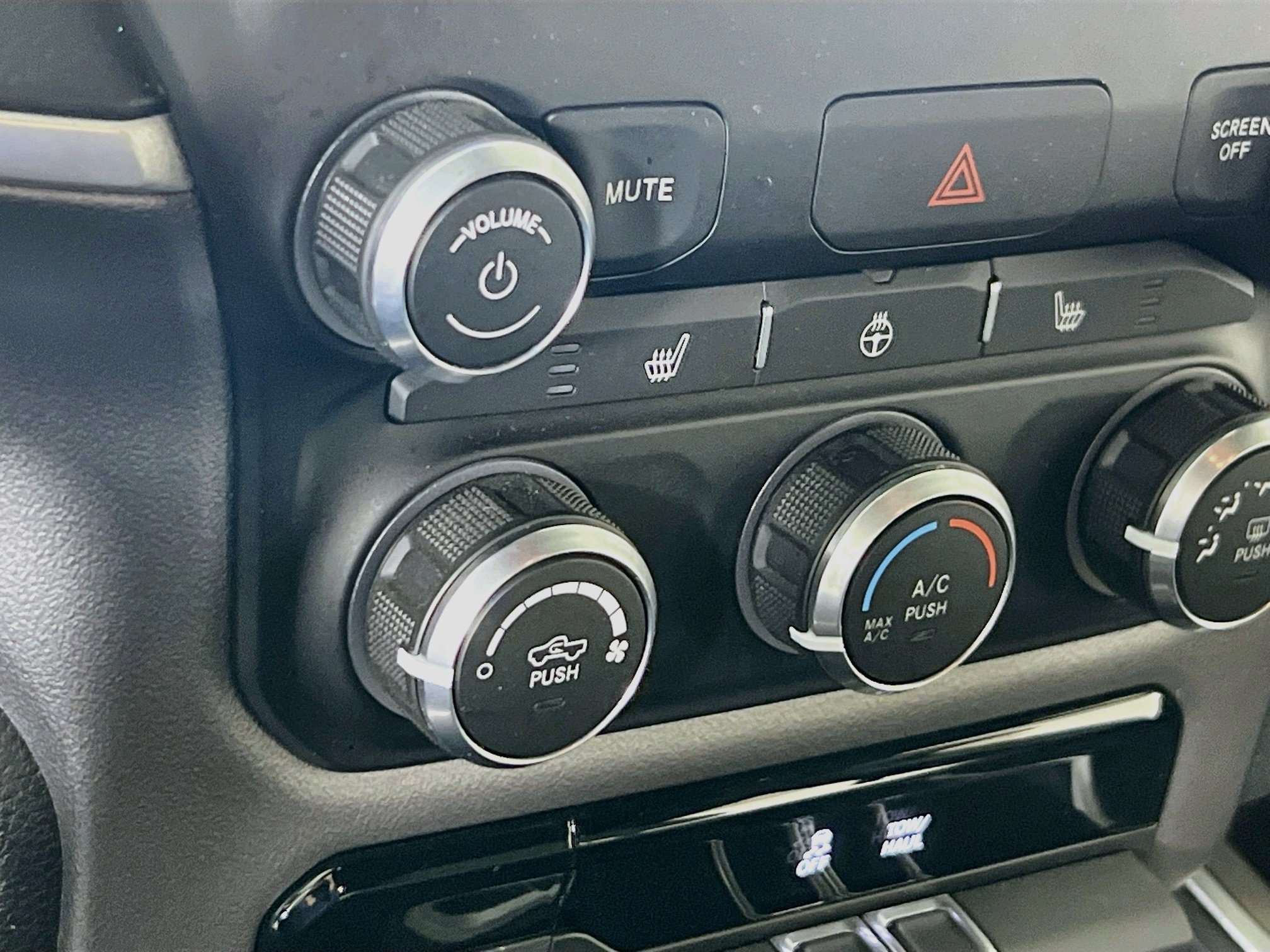 Used 2023 RAM 1500 Big Horn AWD/4WD image 19