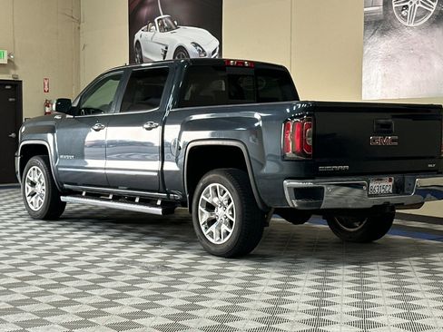 Used 2018 GMC Sierra 1500 SLT w/ SLT Premium Package image 6