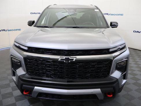 New 2026 Chevrolet Traverse Z71 w/ Enhanced Driving Package image 15