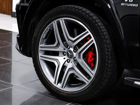 Used 2016 Mercedes-Benz GL 63 AMG 4MATIC image 77