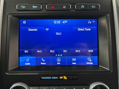 Used 2021 Ford Expedition Platinum image 5