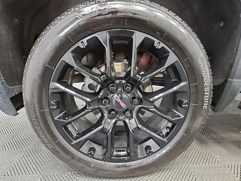 Used 2021 GMC Sierra 1500 SLT w/ SLT Premium Package image 47