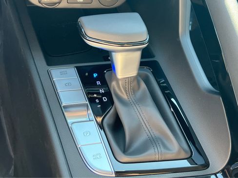 New 2026 Hyundai Elantra Limited image 37