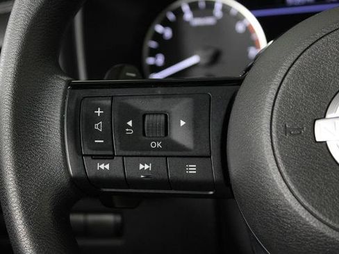 Certified 2023 Nissan Rogue SV FWD image 26