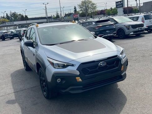 Used 2024 Subaru Crosstrek 2.5i Wilderness w/ Wilderness Package AWD/4WD image 3