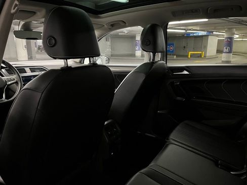 Used 2023 Volkswagen Tiguan SE image 21
