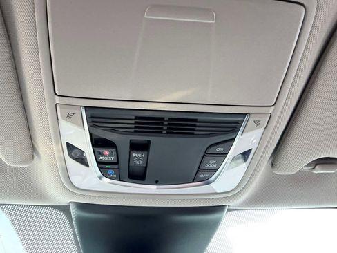Used 2023 Acura TLX FWD image 28
