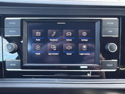 Certified 2024 Volkswagen Jetta Sport image 19