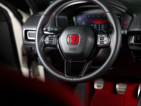 Used 2025 Honda Civic Type R image 58
