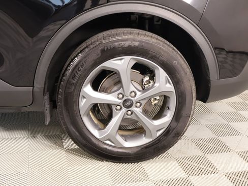 Used 2025 Ford Escape ST-Line AWD/4WD image 17