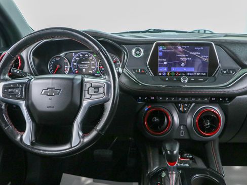Used 2021 Chevrolet Blazer RS w/ Enhanced Convenience Package FWD image 17