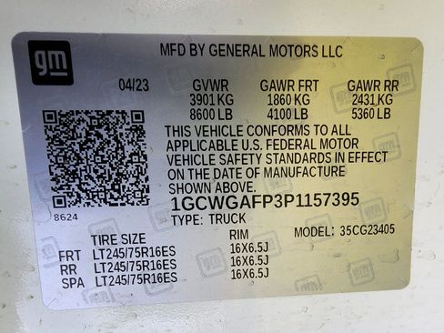 Used 2023 Chevrolet Express 2500 w/ Driver Convenience Package image 36