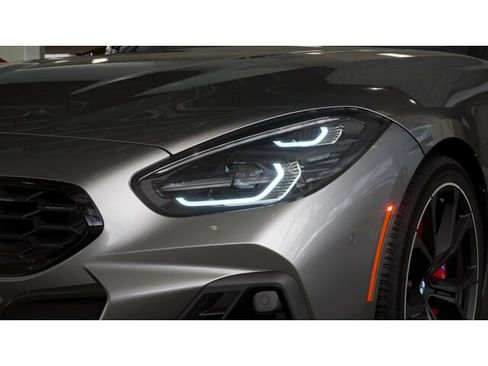 New 2026 BMW Z4 M40i RWD image 6